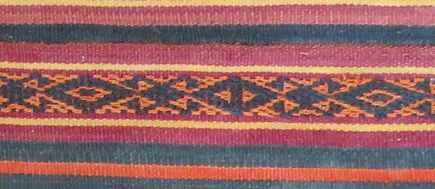 Sometimes this diamond has a bar in the middle, and sometimes it has dots. And in random placement.