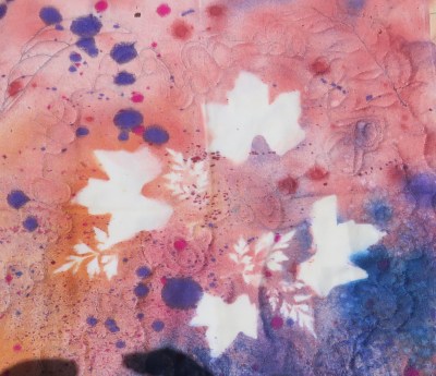 Leaf shapes in the ink spray.