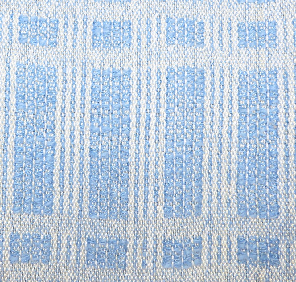 Same draft, woven with one shuttle.