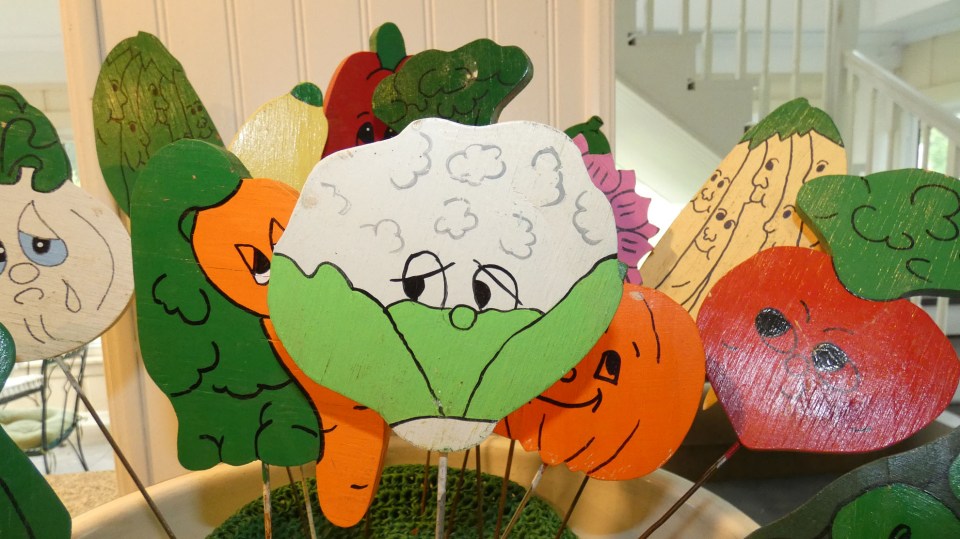 homemade cauliflower garden marker