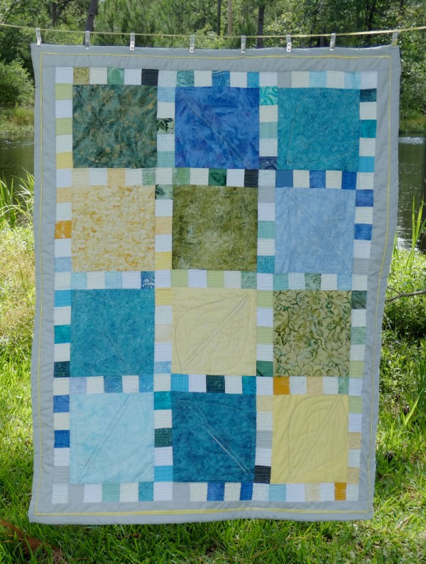baby quilt with squares