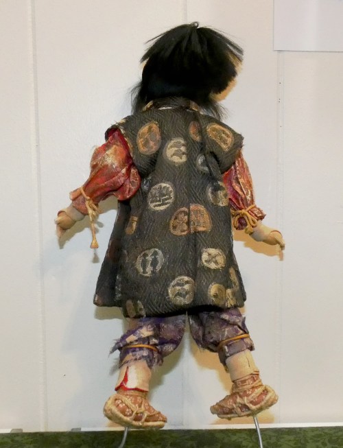 back of vintage doll