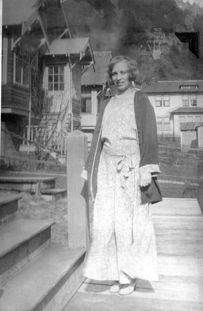 woman in cotton ensemble with kimono-style jacket, 1930s